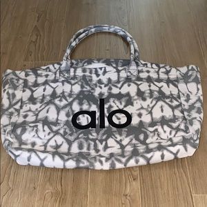 ALO YOGA TOTE BAG